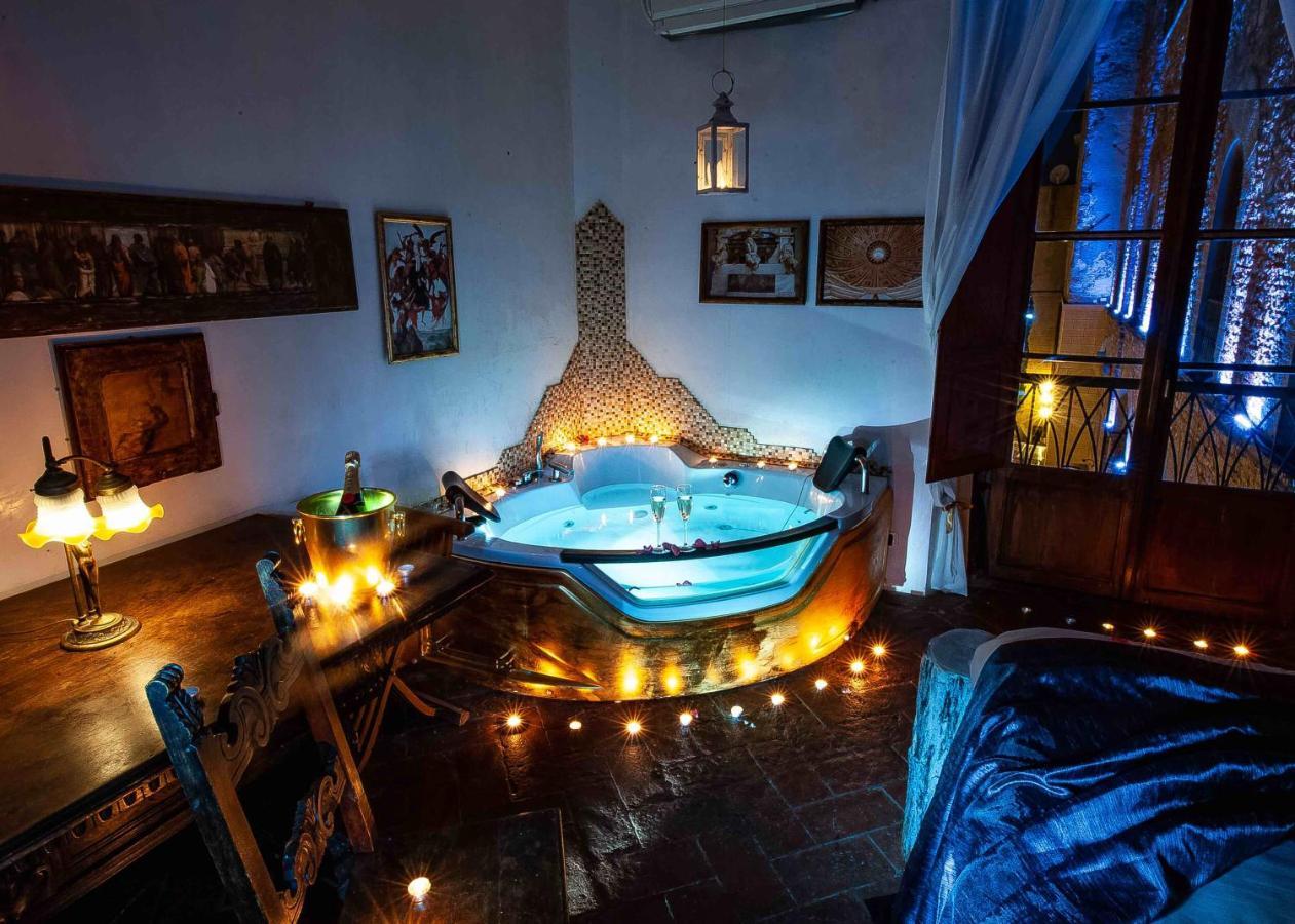 Castello Di Montalbano Panzió Firenze Kültér fotó